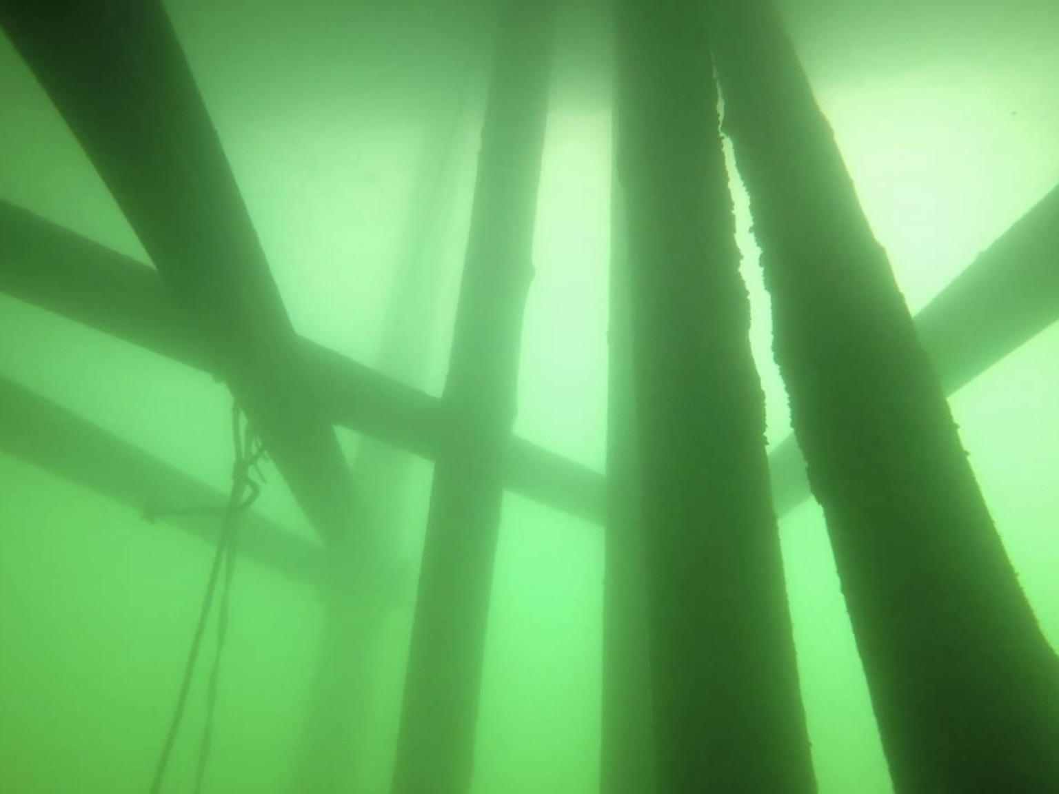 Unterwasserstruktur der Tauchstation
